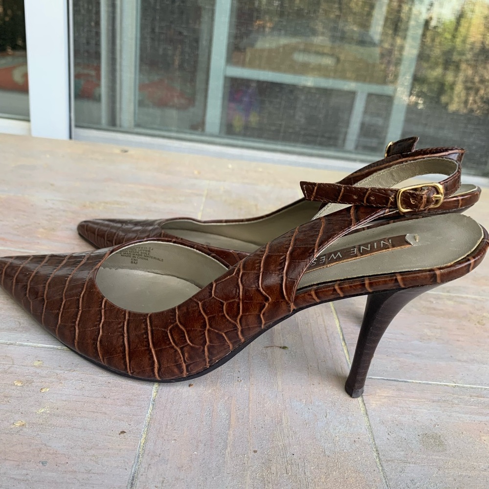 Nine West Brown Mock Croc-Embossed leather Strappy backless  Heels Size :8 - Picture 6 of 9